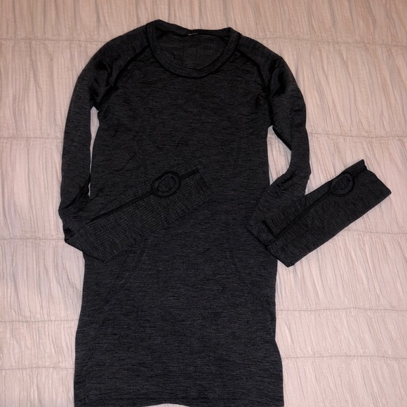 lululemon athletica Tops - Lululemon long sleeve
